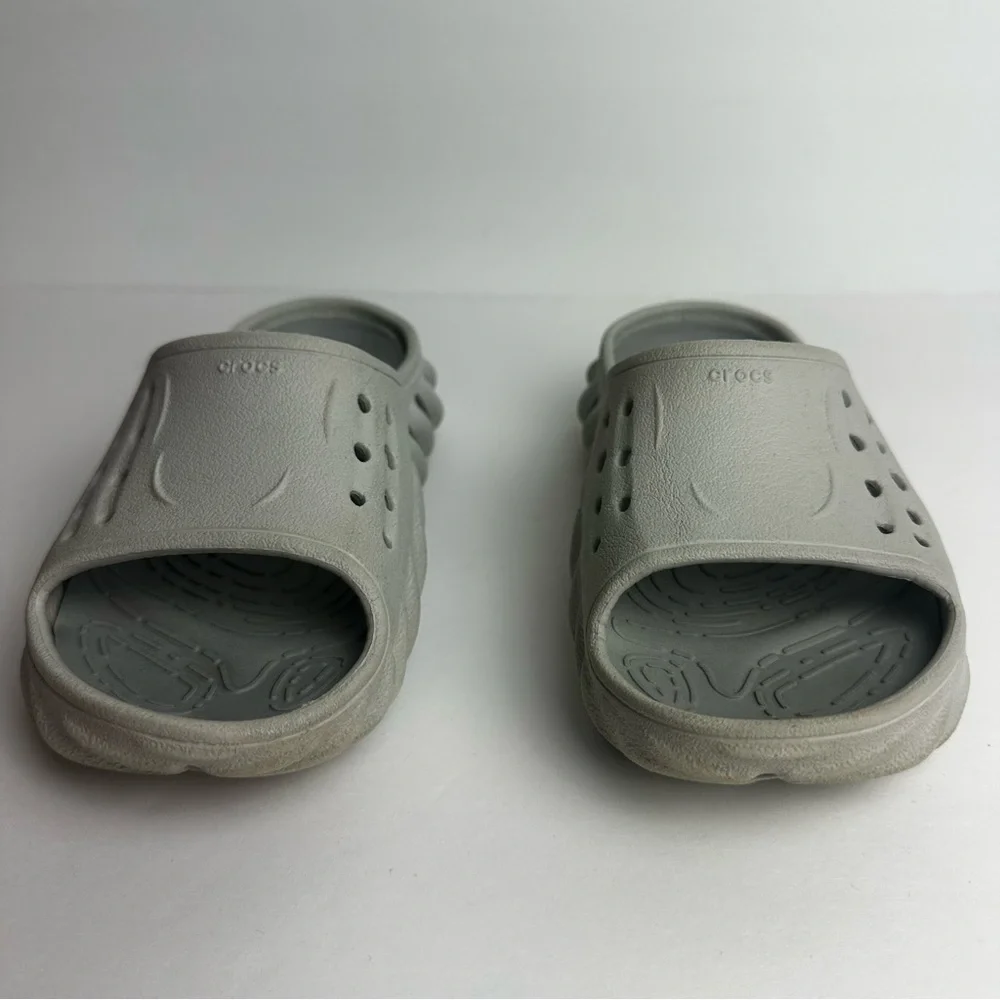Crocs Echo Slides Junior Size 1 Shoes Gray Grey Outdoor Beach Travel Pool Summer